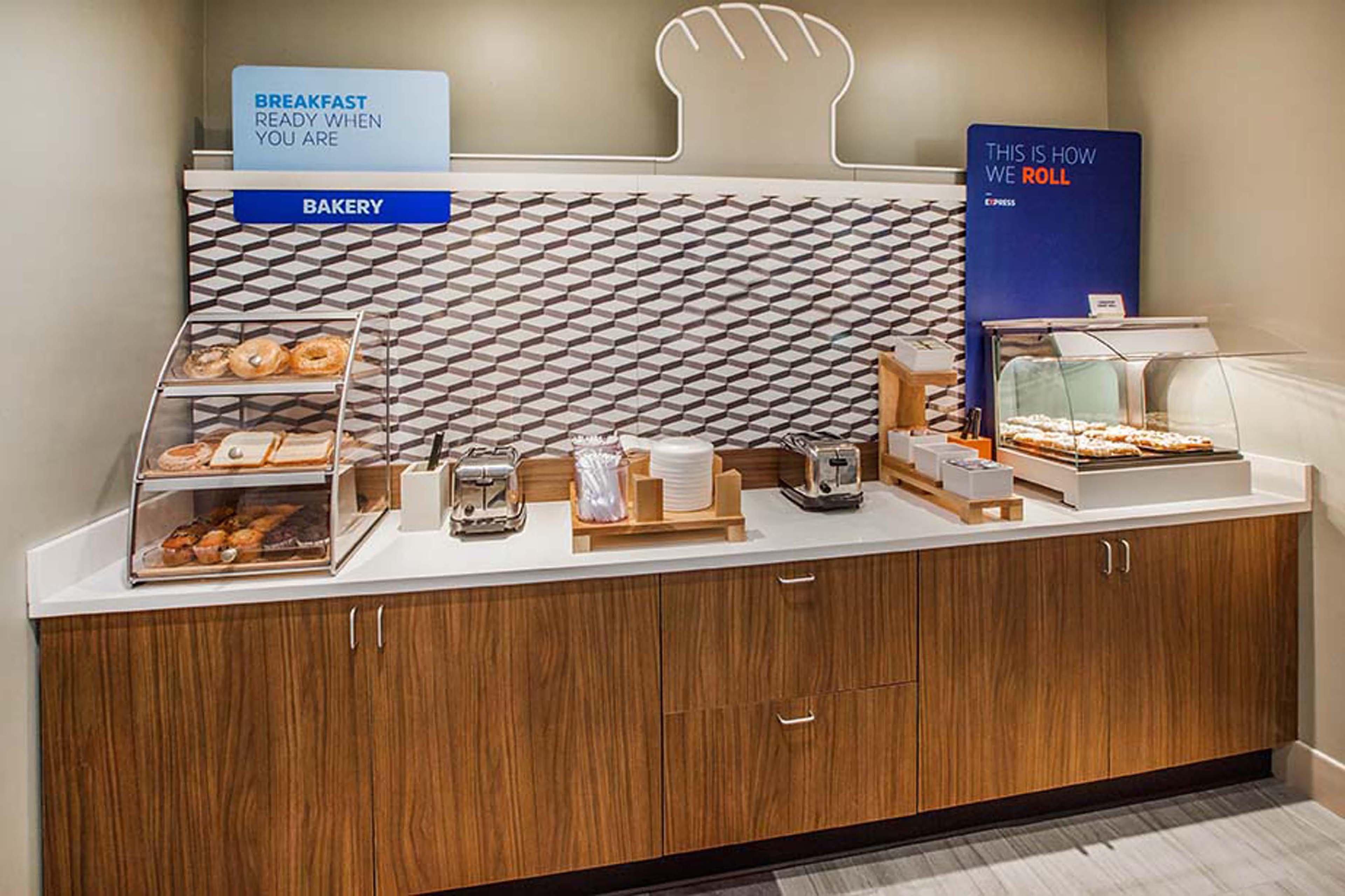 Holiday Inn Express & Suites Sioux City North - Event Center By Ihg Dakota Dunes Екстер'єр фото